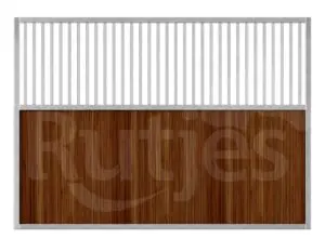 paroi de box chevaux avec planches en bambou